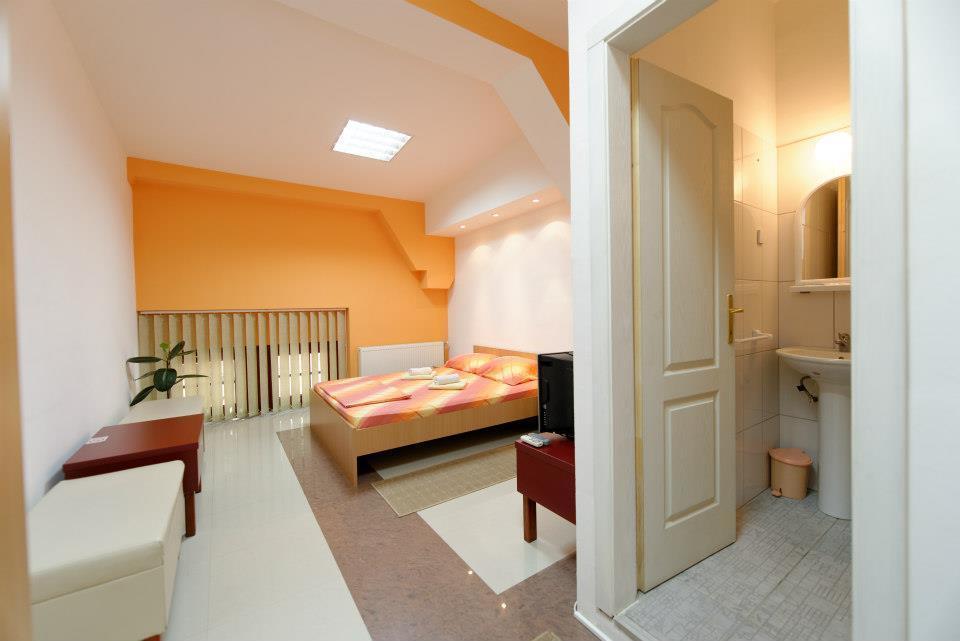 Hostel Paparazzo & Apartmens Kikinda Zimmer foto